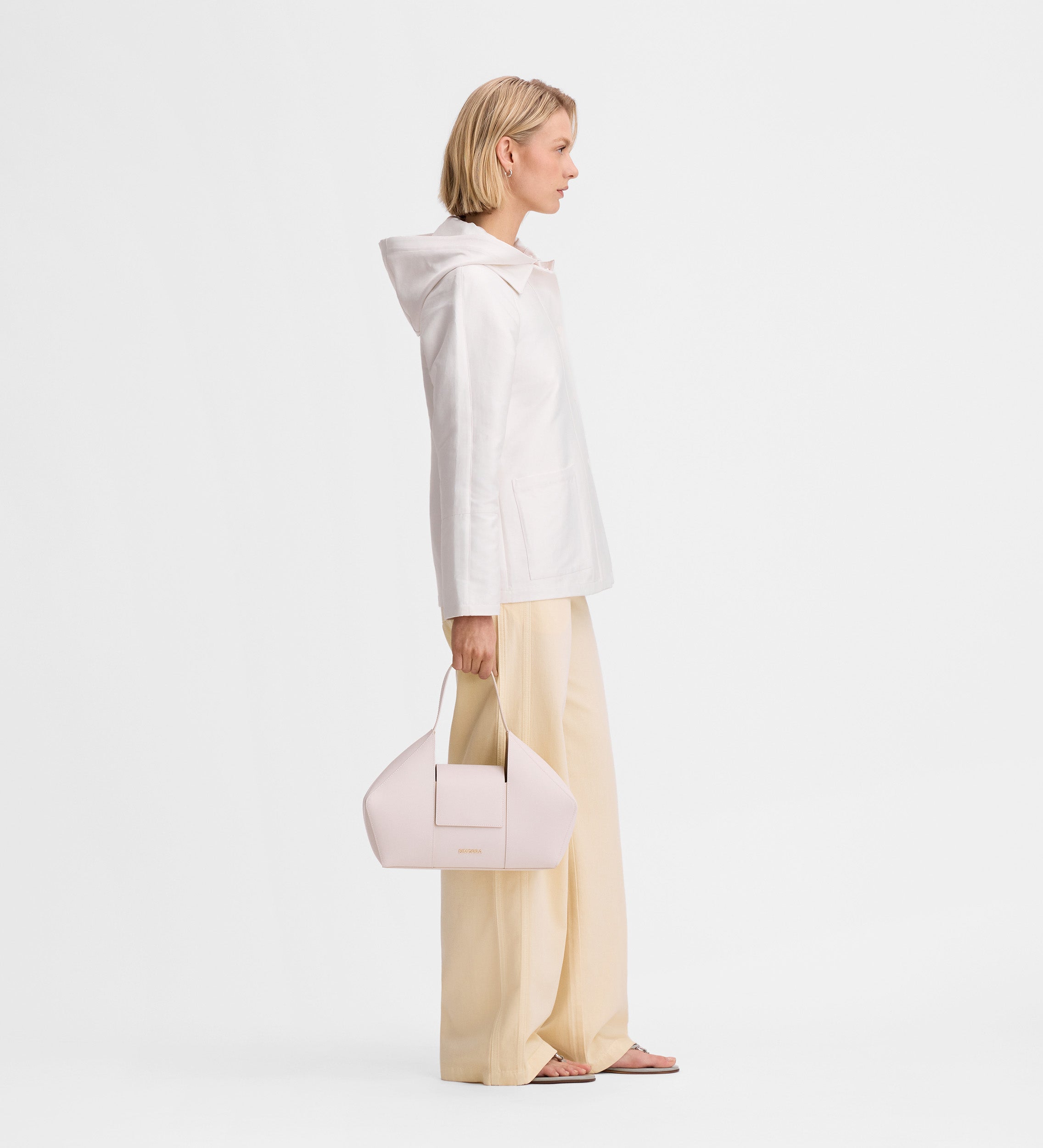 Chaqueta técnica capucha