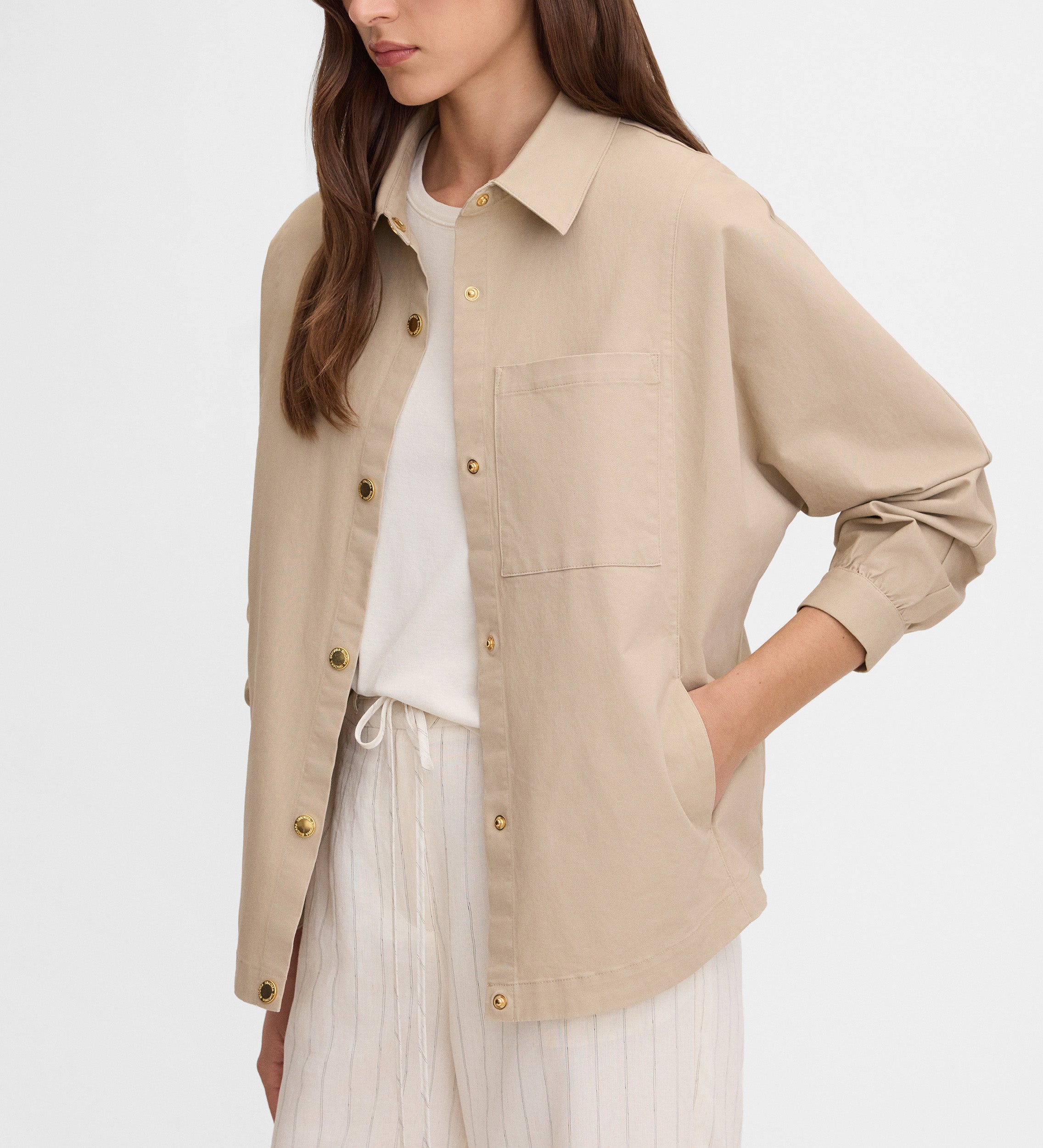 Sobrecamisa con bolsillos