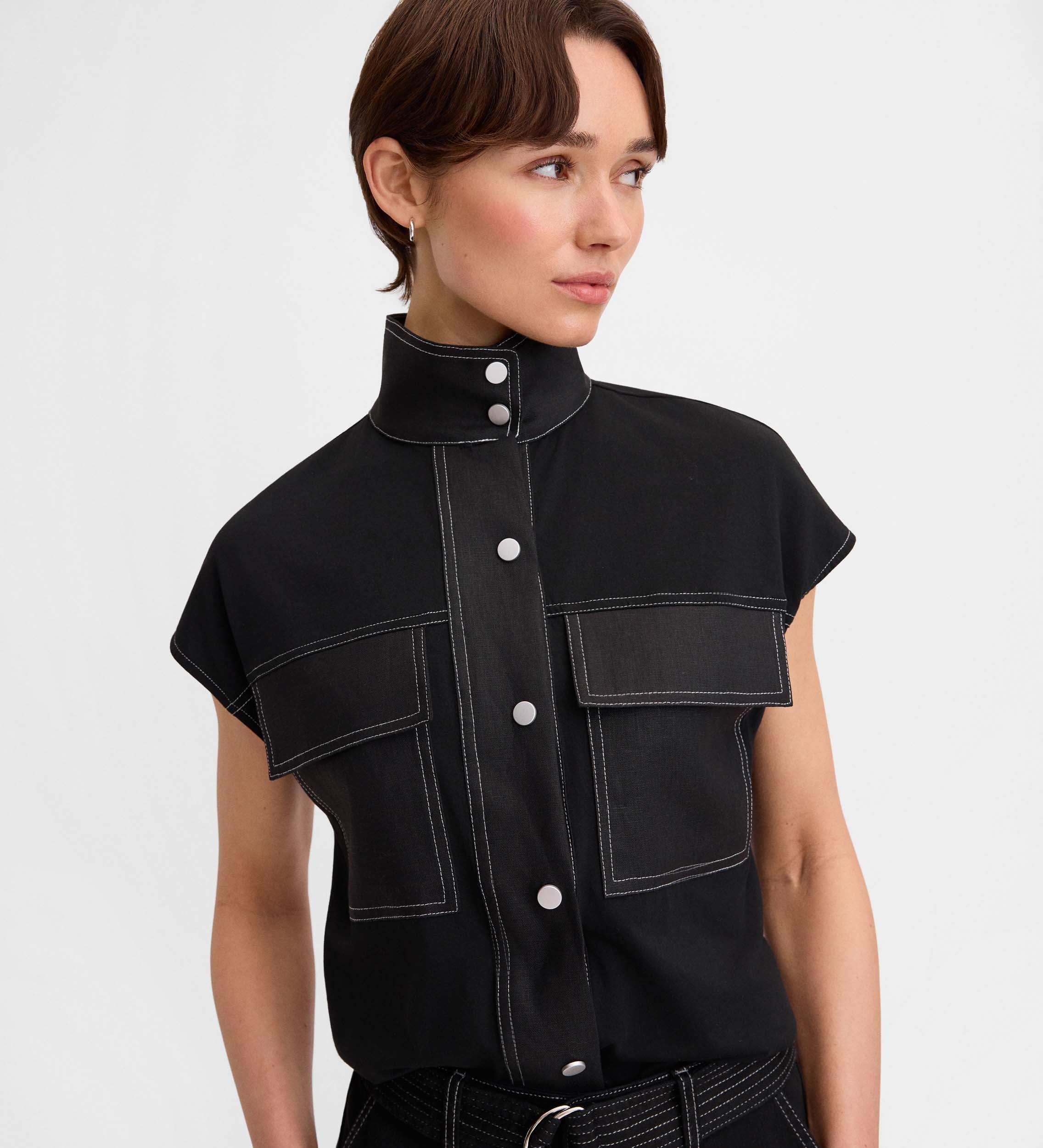 T-shirt col montant