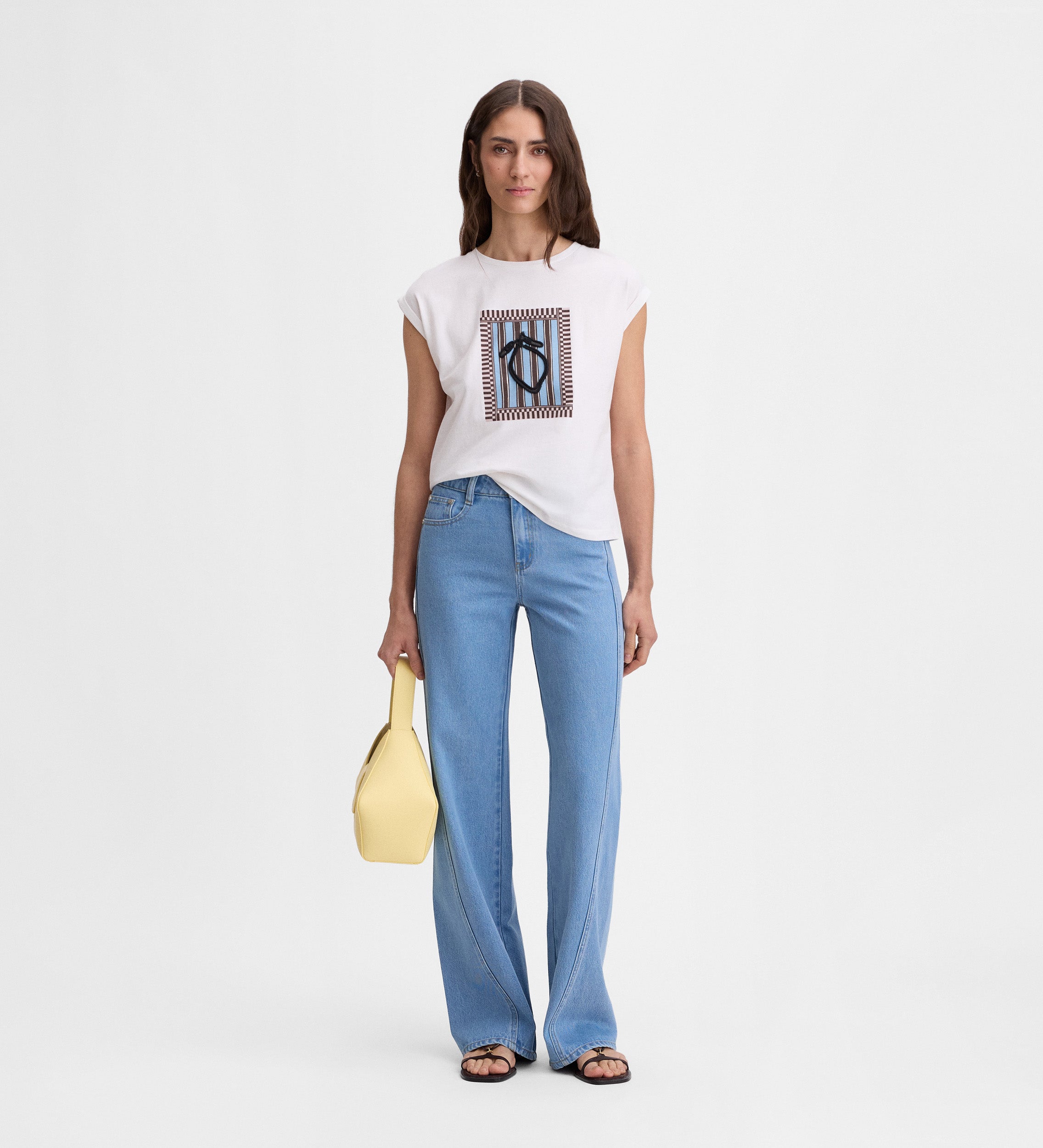 T-shirt brodé
