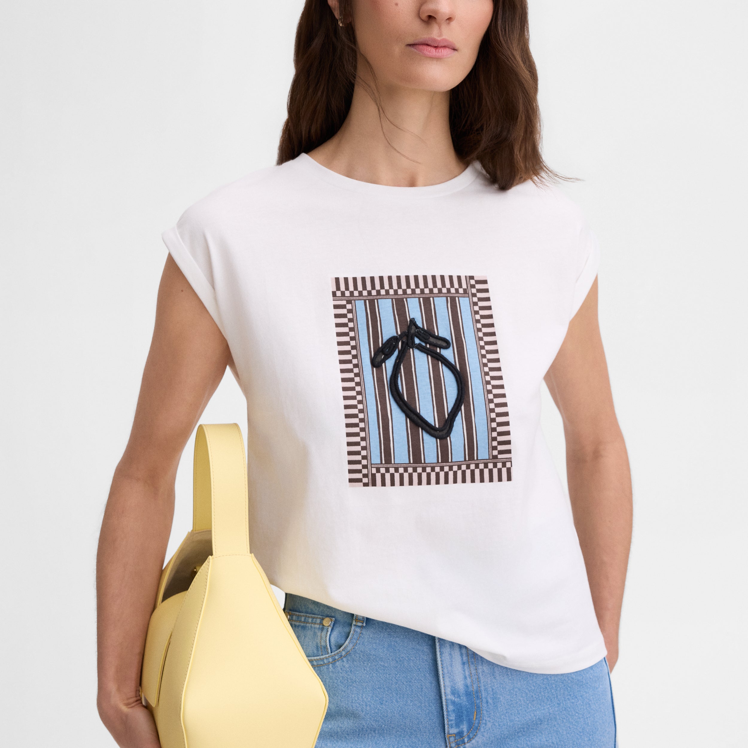 T-shirt brodé