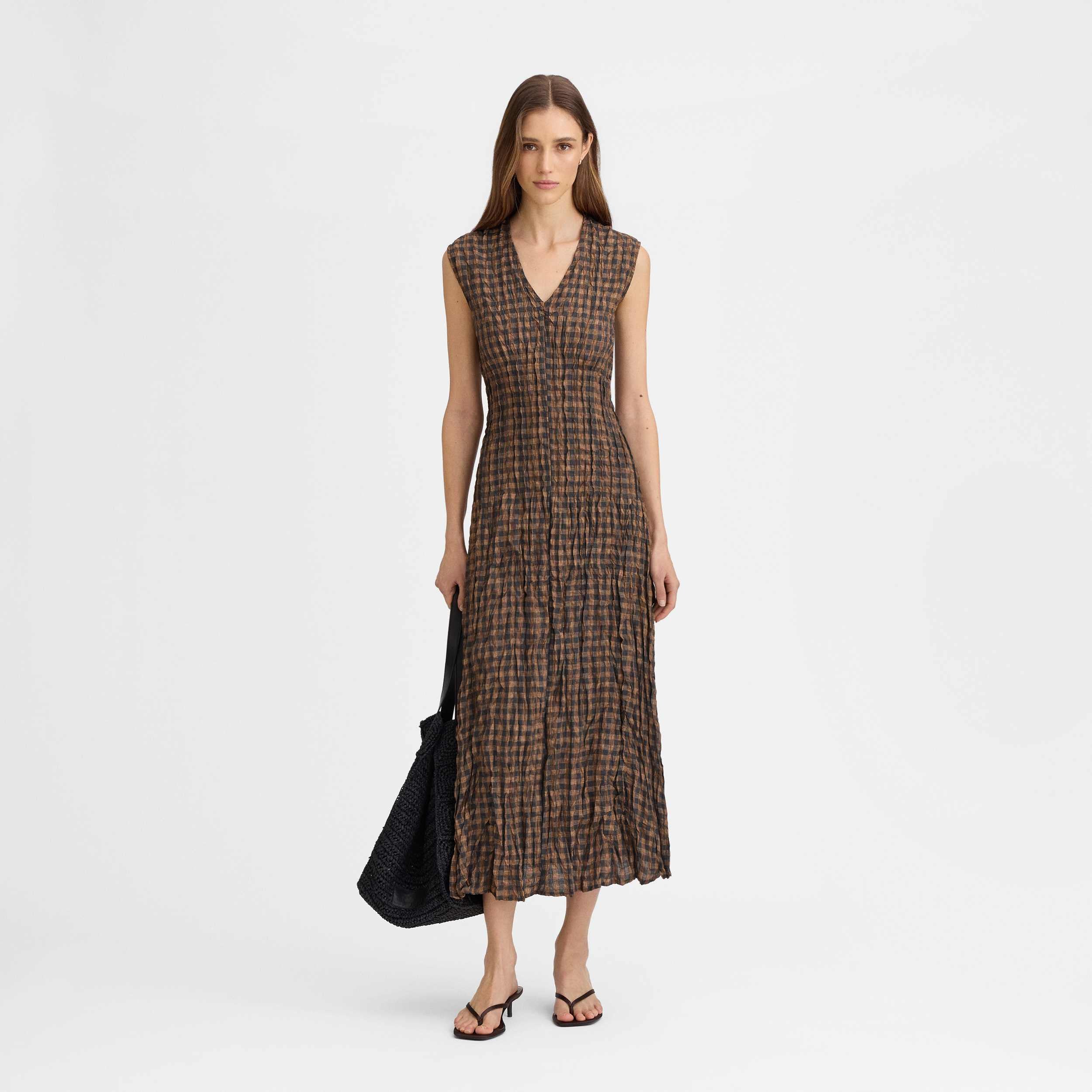 Fitted plaid dress