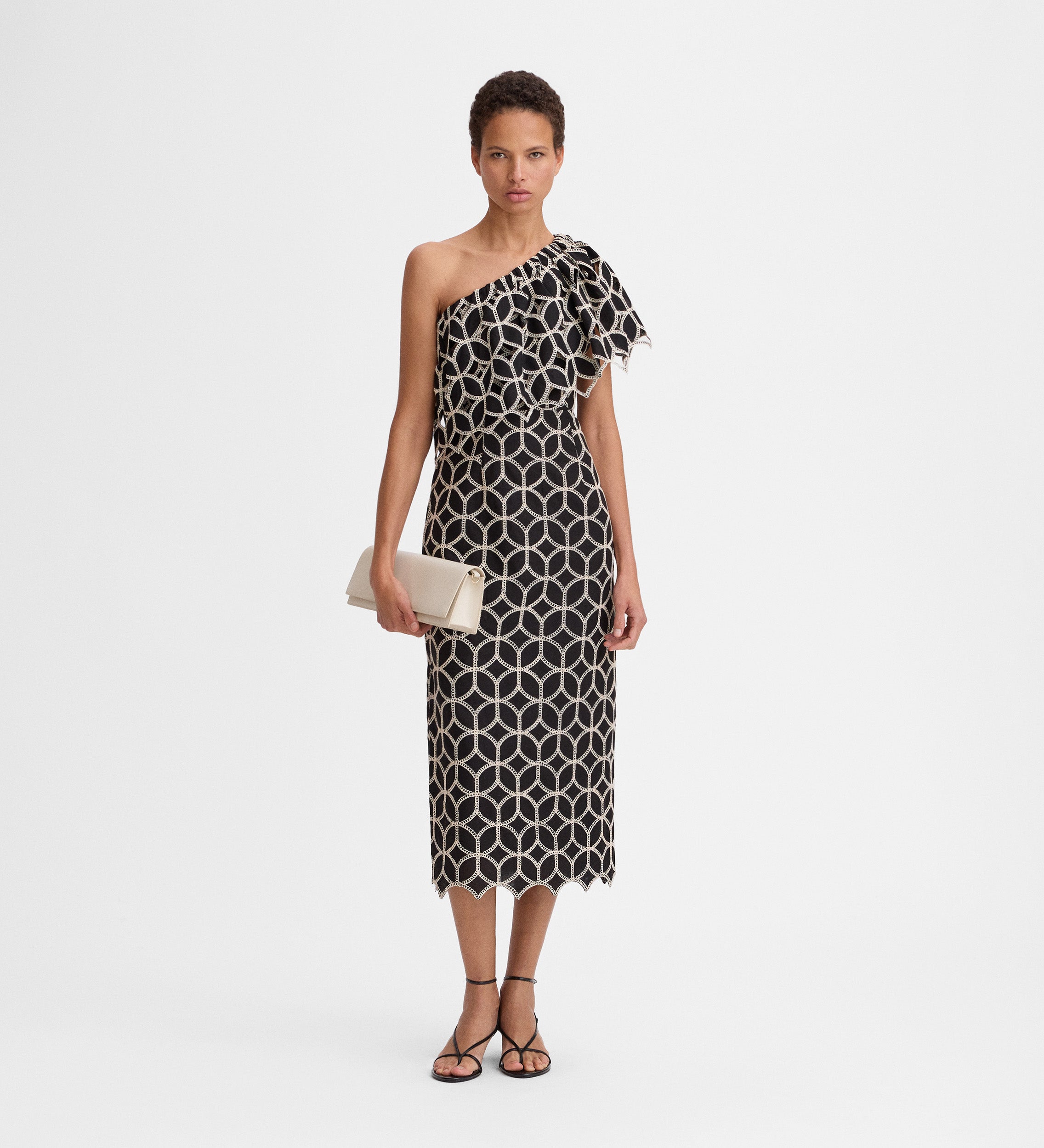 Robe midi brodée