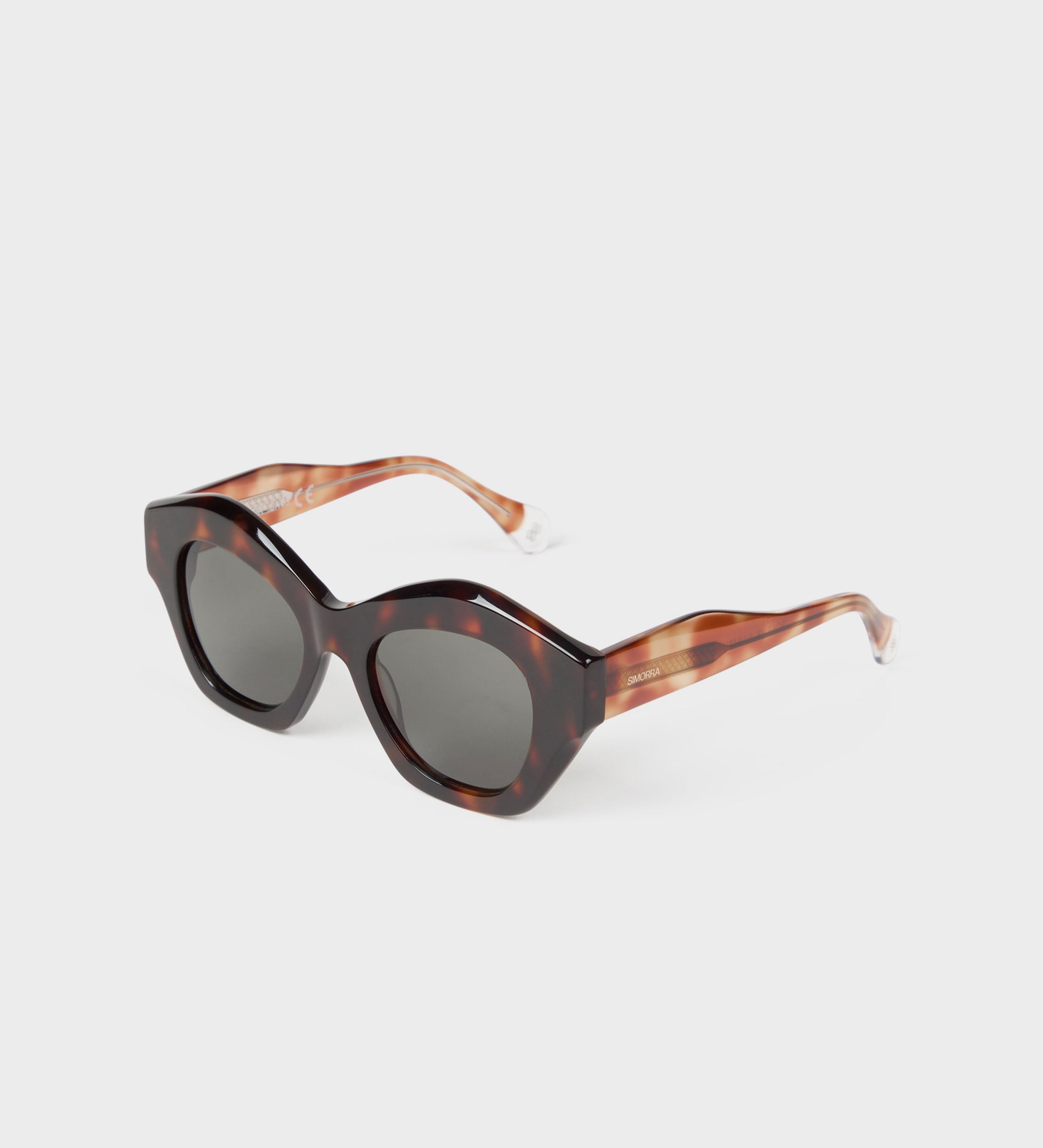 Oversized oval sunglasses